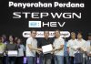 Honda Serahkan Unit Perdana Honda STEP WGN e:HEV kepada Konsumen di Indonesia